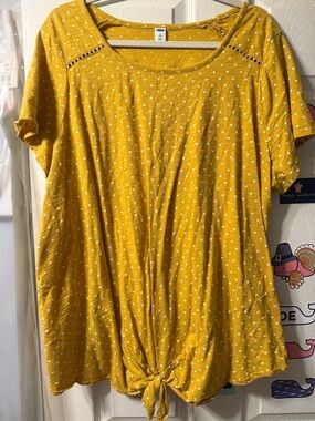 Old Navy Mustard Yellow Polka Dot Tee